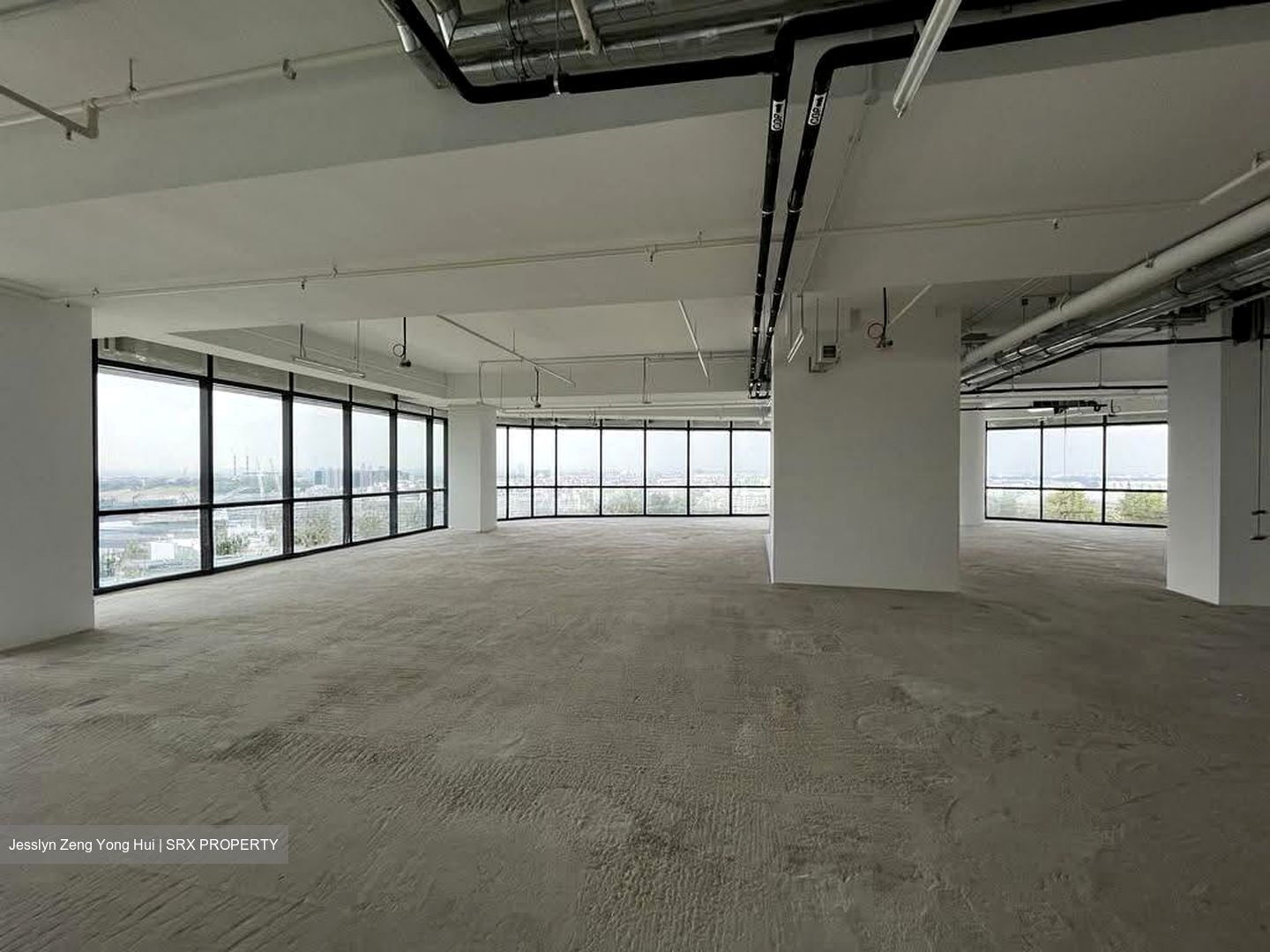 Woods Square (D25), Office #553301781